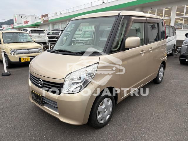 NISSAN ROOX