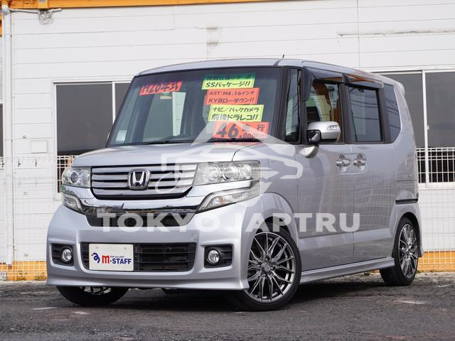 HONDA N-BOX CUSTOM