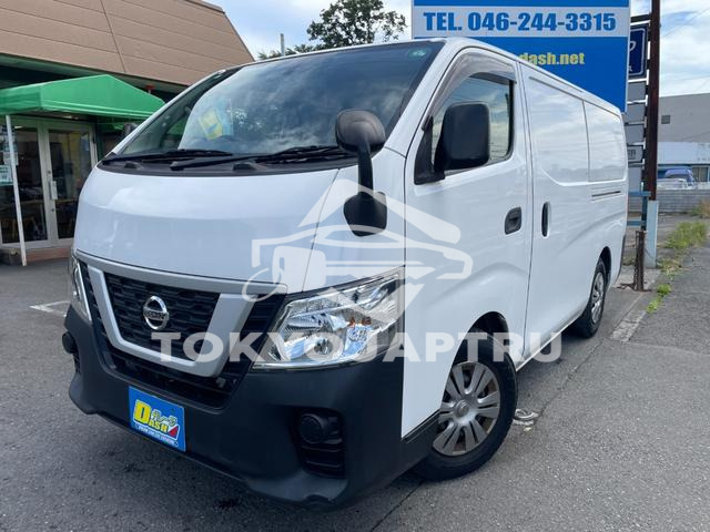 NISSAN NV350CARAVAN VAN