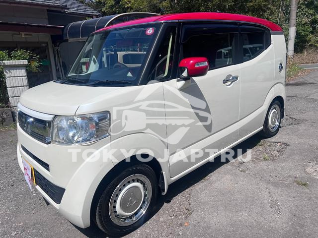 HONDA N-BOX SLASH