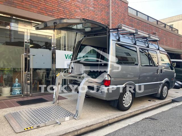 MAZDA BONGO VAN