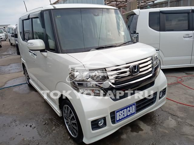 HONDA N-BOX CUSTOM