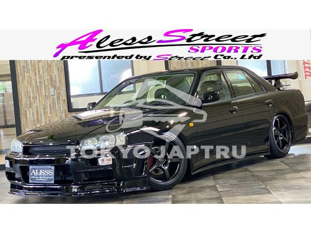 NISSAN SKYLINE