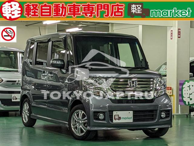 HONDA N-BOX CUSTOM