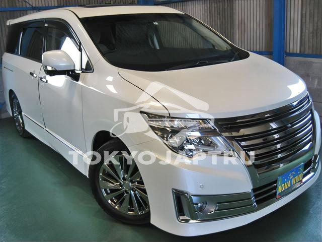 NISSAN ELGRAND
