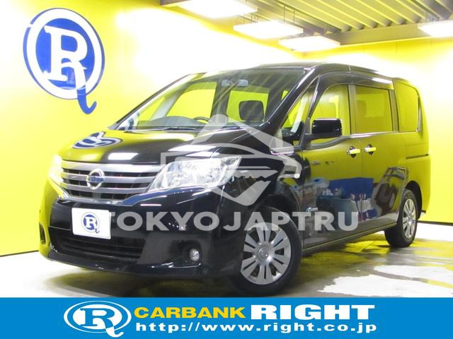 NISSAN SERENA