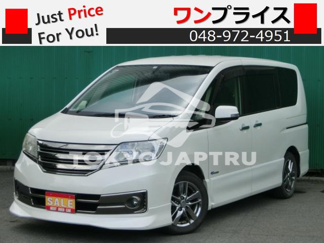 NISSAN SERENA