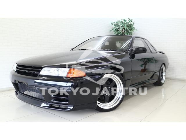 NISSAN SKYLINE