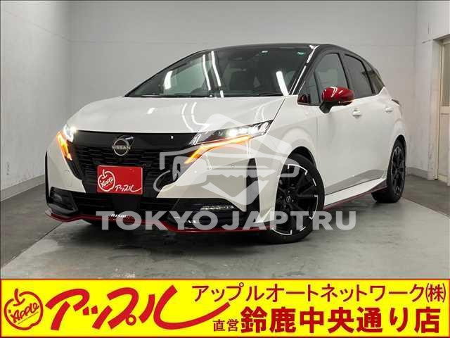 NISSAN AURA
