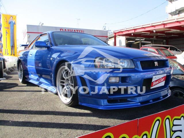 NISSAN SKYLINE