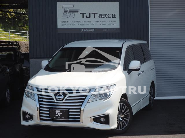 NISSAN ELGRAND