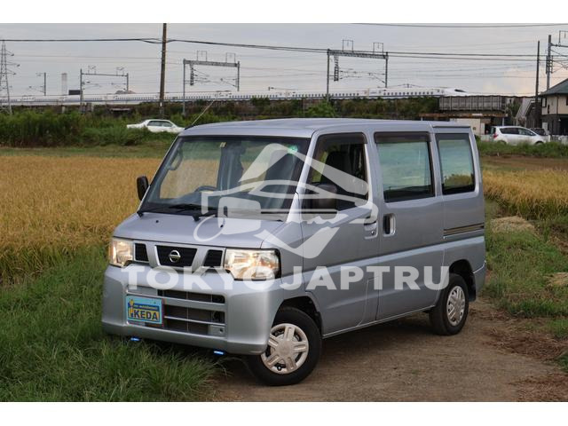 NISSAN NV100CLIPPER VAN
