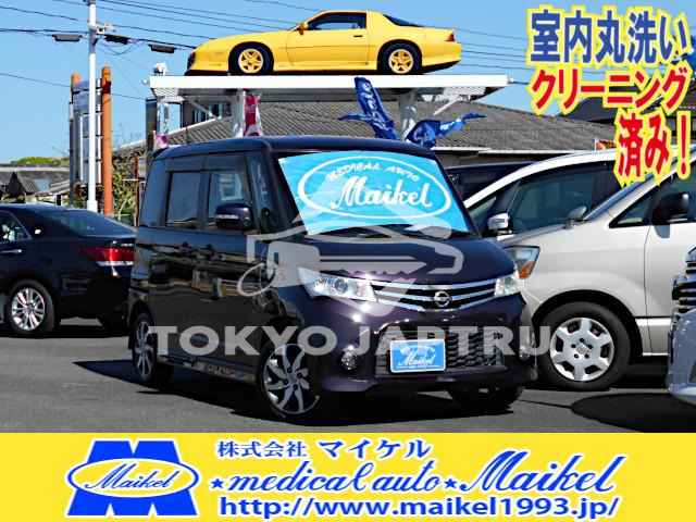 NISSAN ROOX