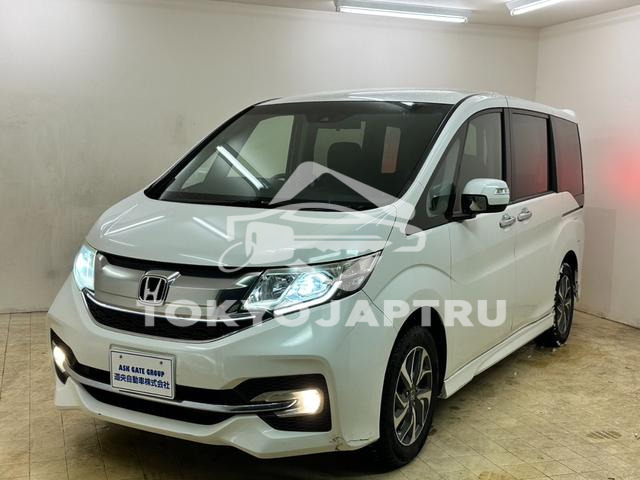 HONDA STEPWAGON SPADA