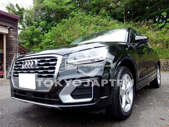 AUDI Q2