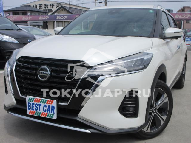 NISSAN KICKS