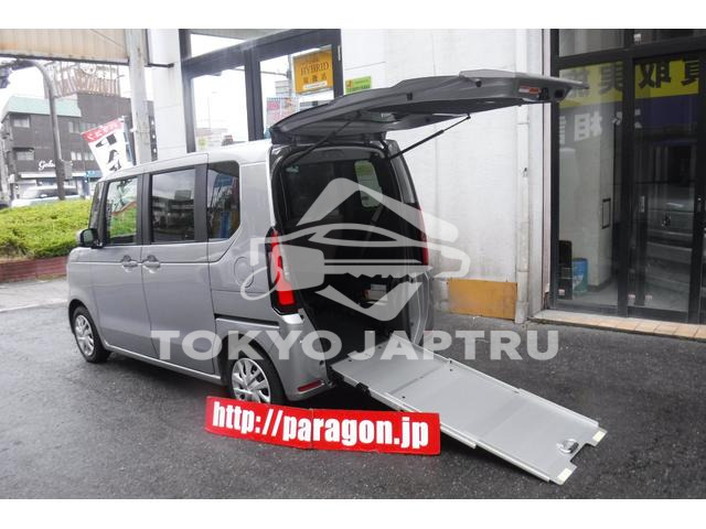 HONDA N-BOX