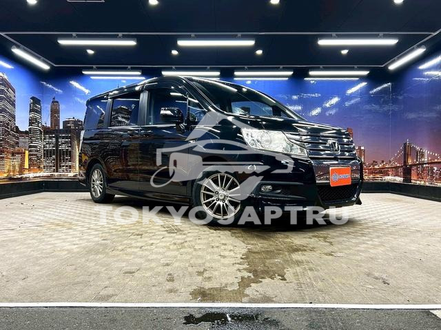 HONDA STEPWAGON SPADA