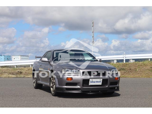 NISSAN SKYLINE