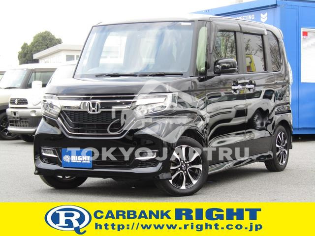 HONDA N-BOX CUSTOM
