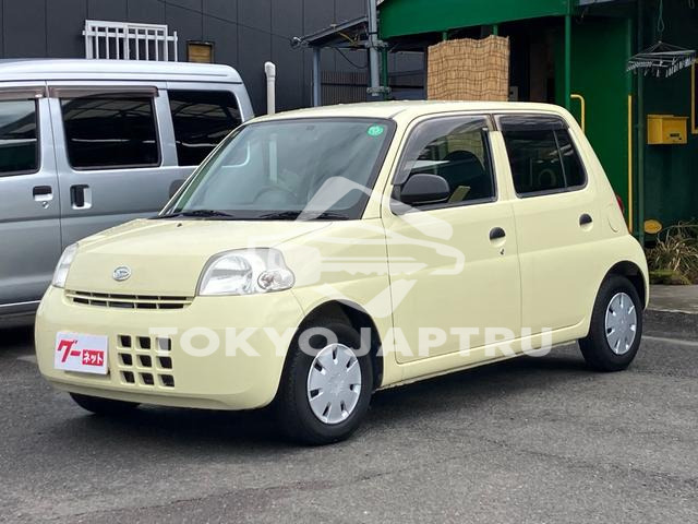 DAIHATSU ESSE
