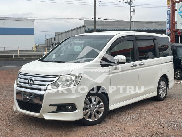 HONDA STEPWAGON SPADA