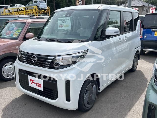 NISSAN ROOX