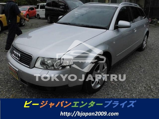 AUDI A4 AVANT