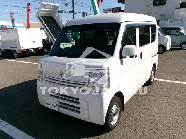 NISSAN NV100CLIPPER VAN