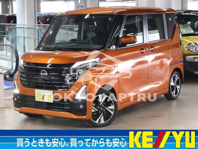 NISSAN ROOX