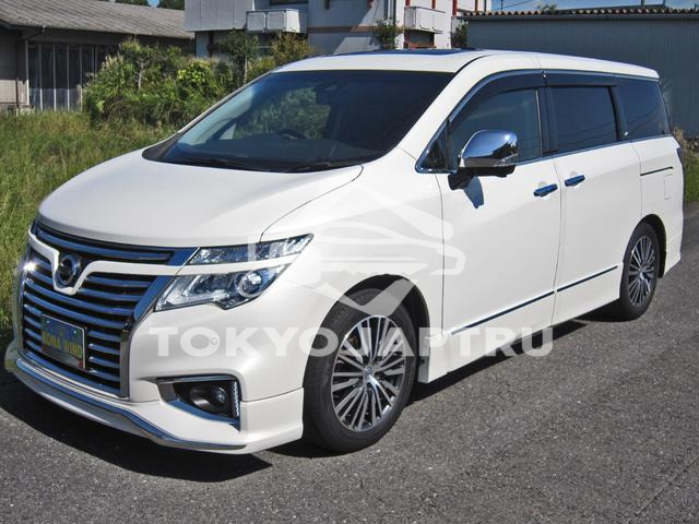 NISSAN ELGRAND