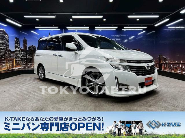 NISSAN ELGRAND