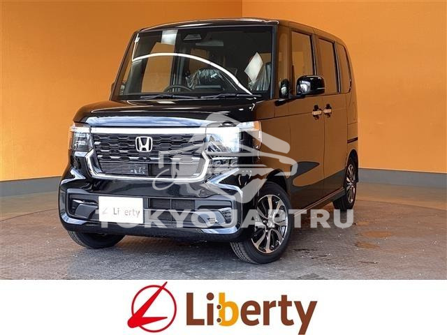 HONDA N-BOX CUSTOM