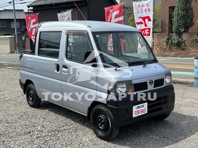 NISSAN CLIPPER VAN