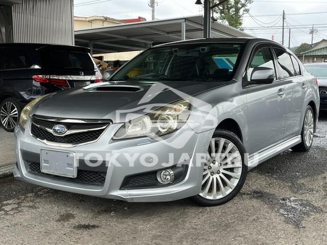 SUBARU LEGACY B4