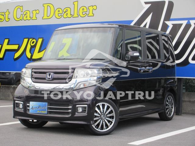 HONDA N-BOX CUSTOM