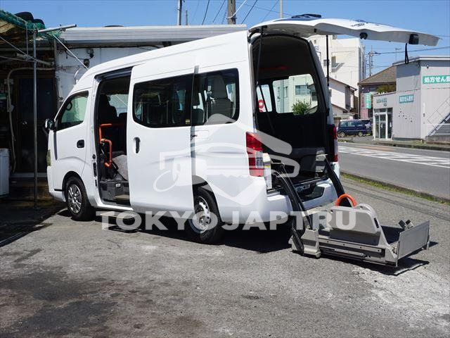 NISSAN NV350CARAVAN VAN