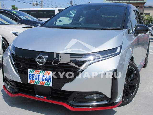 NISSAN AURA