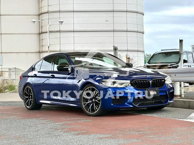 BMW M5