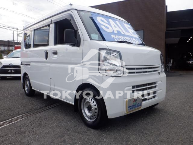 NISSAN NV100CLIPPER VAN
