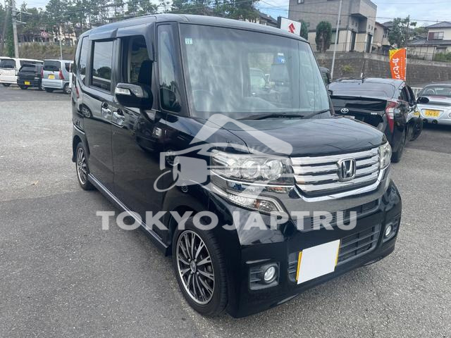 HONDA N-BOX CUSTOM