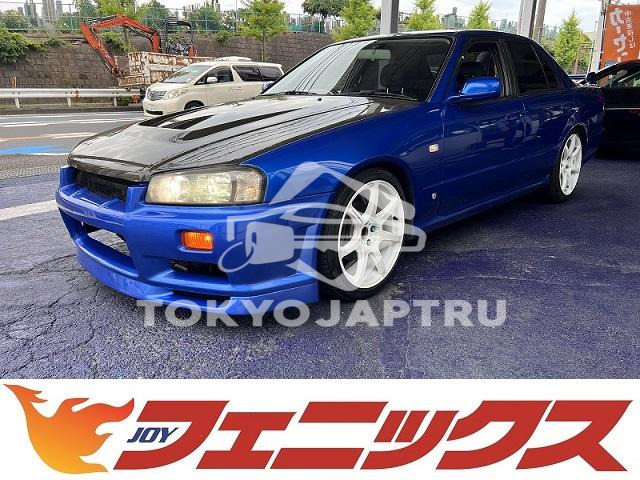 NISSAN SKYLINE