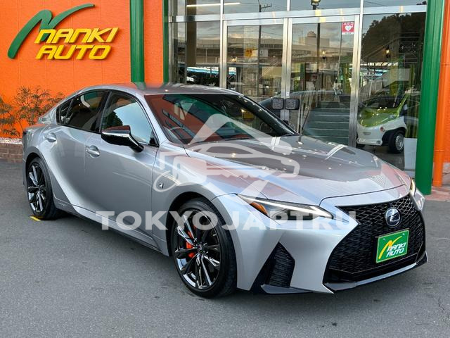 LEXUS IS