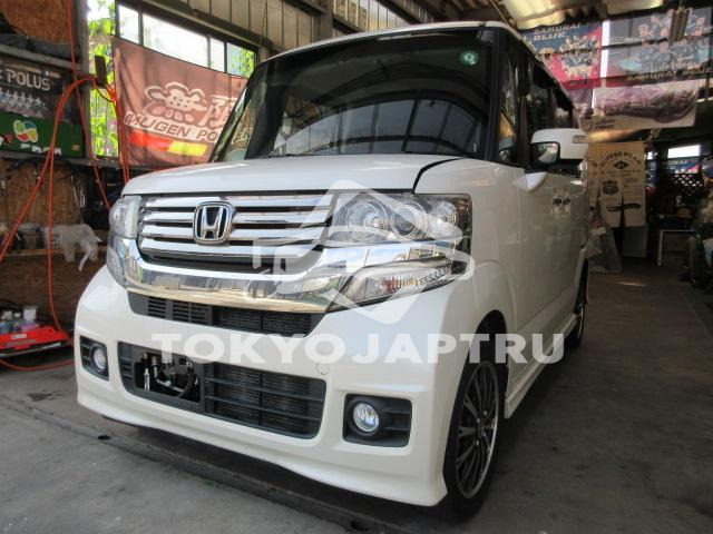 HONDA N-BOX CUSTOM