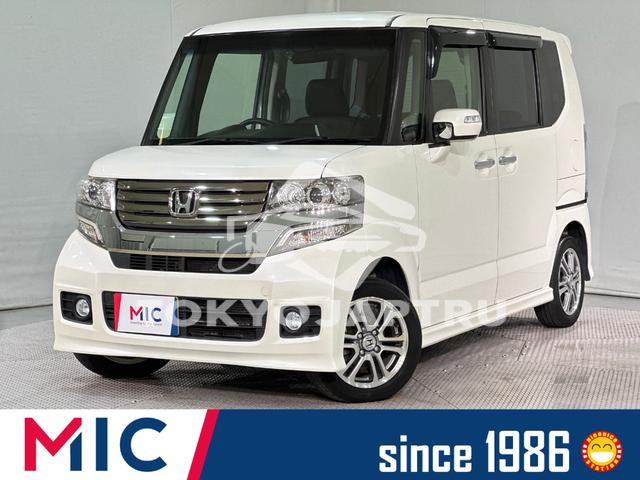 HONDA N-BOX CUSTOM