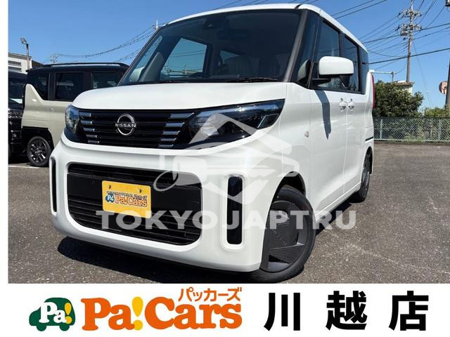 NISSAN ROOX