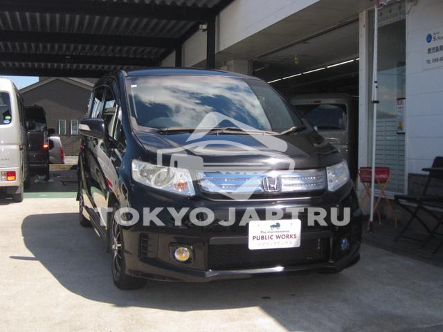 HONDA FREED SPIKE HYBRID