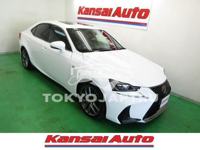 LEXUS IS