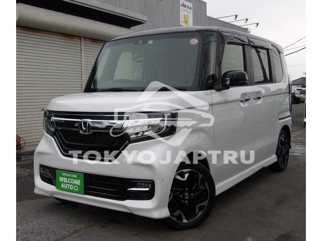 HONDA N-BOX CUSTOM