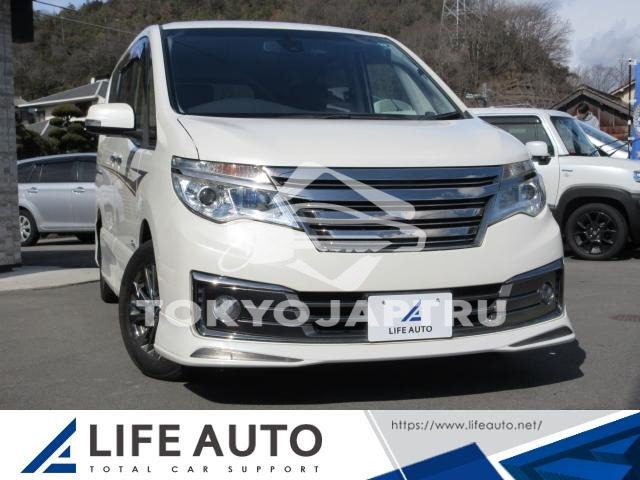 NISSAN SERENA